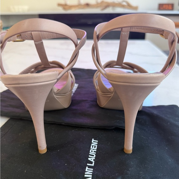 Yves Saint Laurent Tribute Heels - Picture 8 of 8